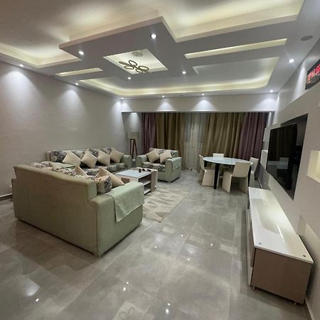 Apartmán شقه مفروشه 3 غرف امام سيتي ستارز Káhira Exteriér fotografie