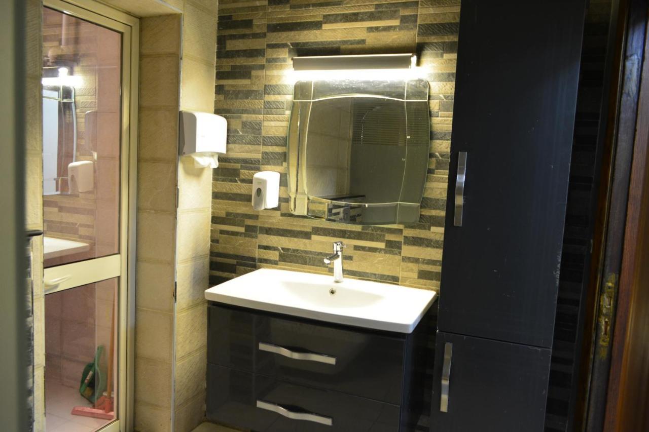 Apartmán شقه مفروشه 3 غرف امام سيتي ستارز Káhira Exteriér fotografie