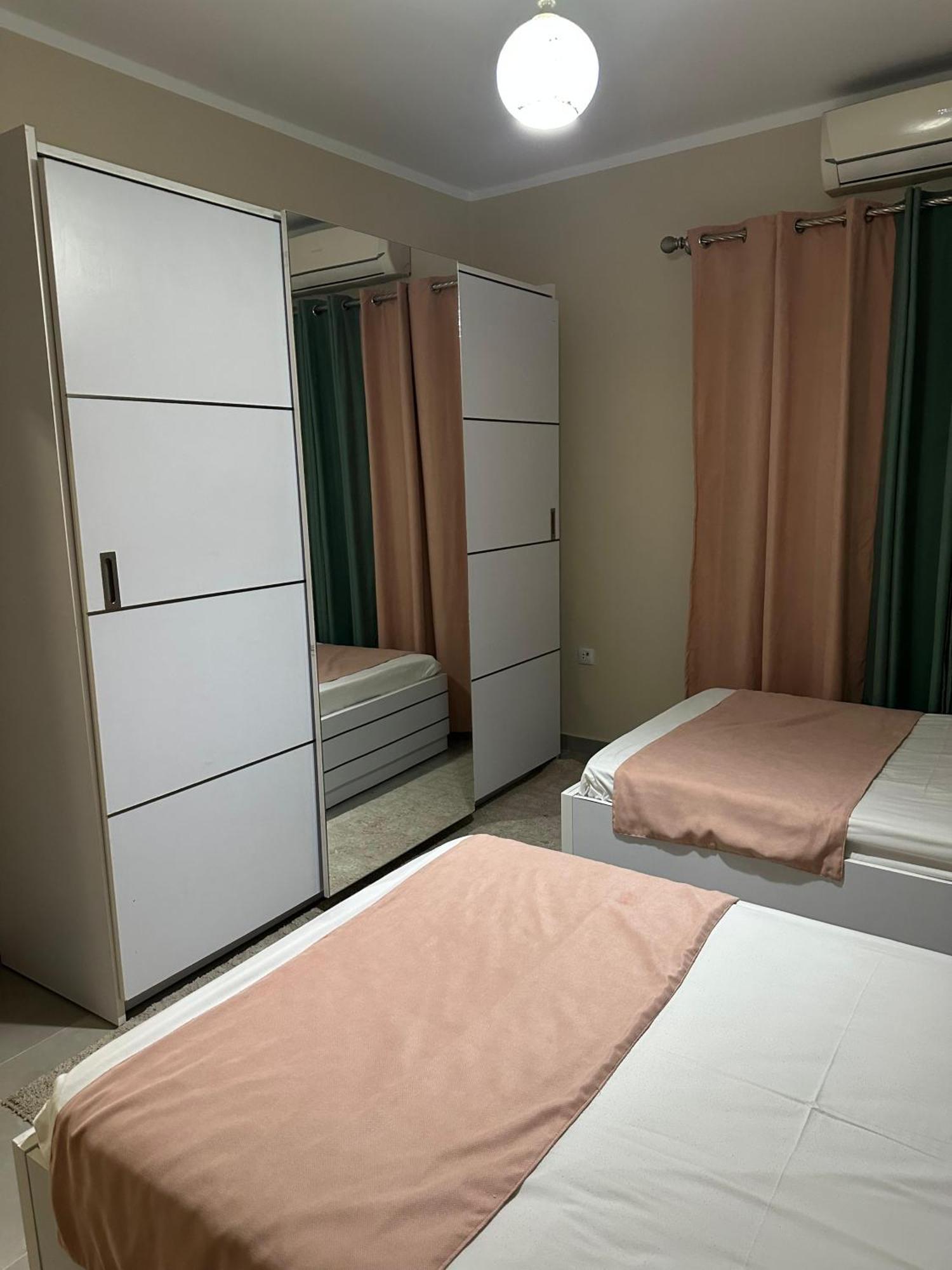 Apartmán شقه مفروشه 3 غرف امام سيتي ستارز Káhira Exteriér fotografie