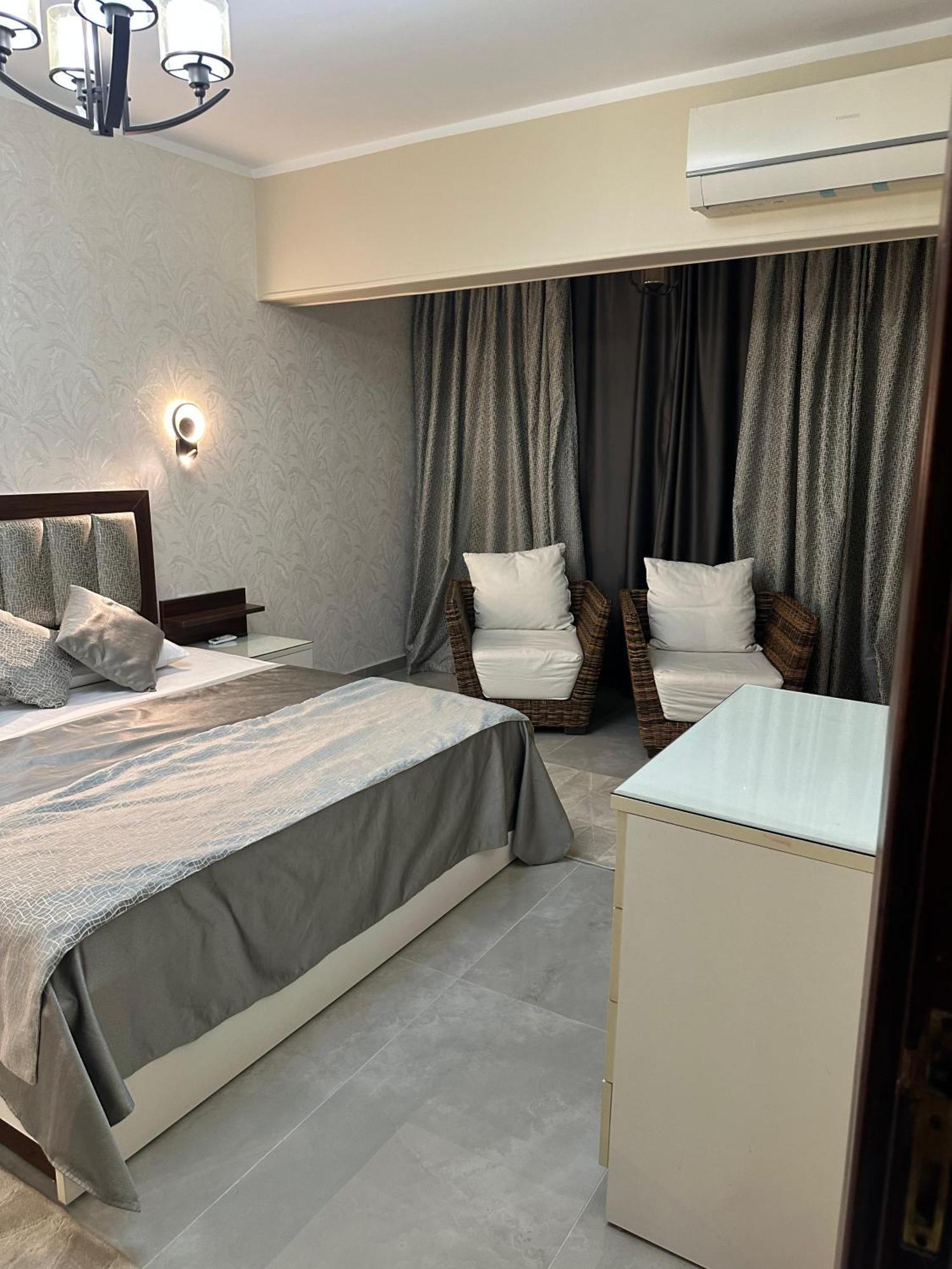 Apartmán شقه مفروشه 3 غرف امام سيتي ستارز Káhira Exteriér fotografie