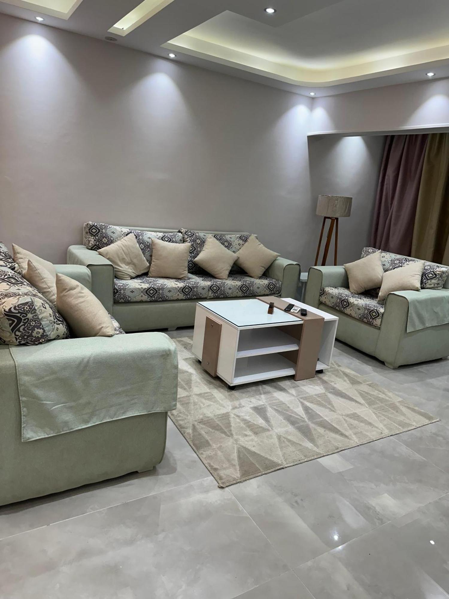Apartmán شقه مفروشه 3 غرف امام سيتي ستارز Káhira Exteriér fotografie